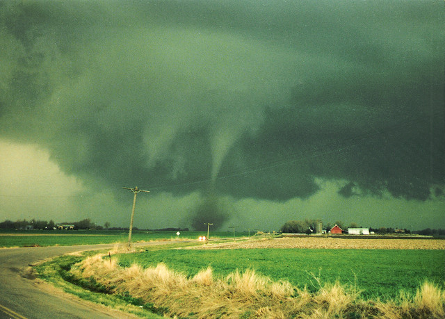 kansas tornado